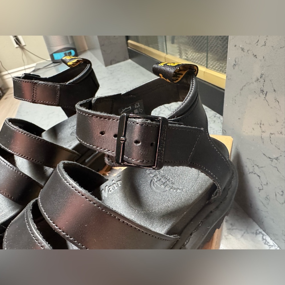 Dr. Martens Brando Sandals - Picture 5 of 8